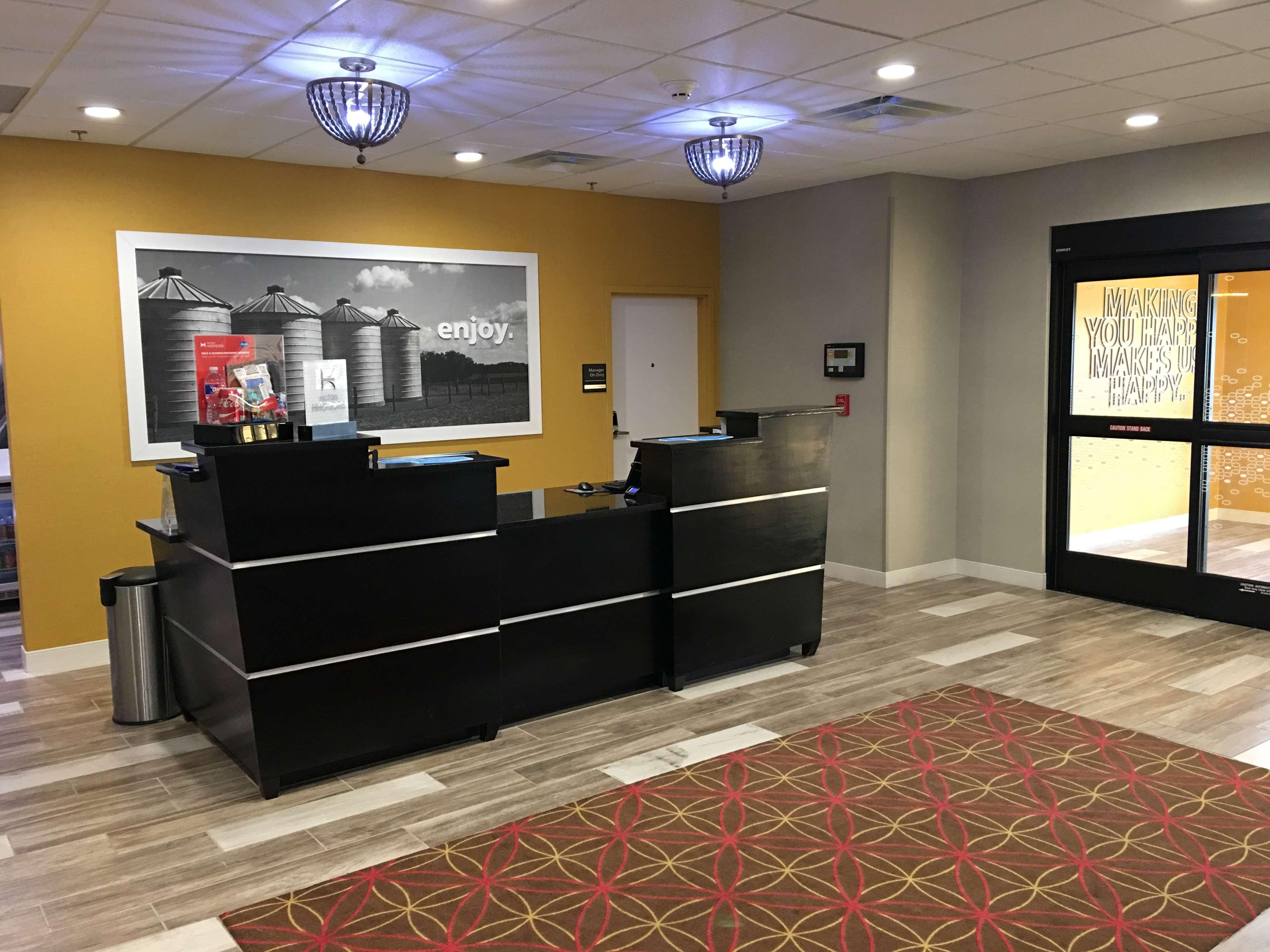 Hampton Inn Mcpherson Exteriér fotografie